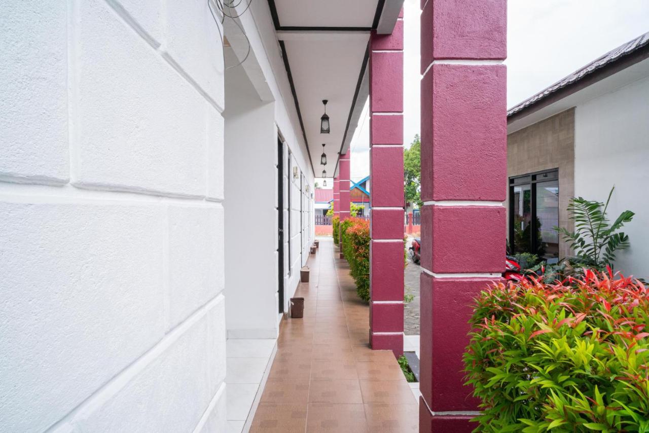 Reddoorz @ Wisma Pangrango Palangkaraya Exterior foto