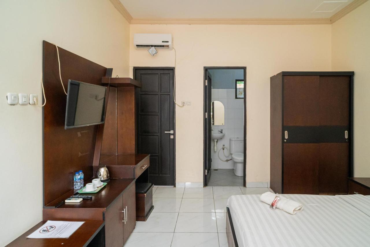 Reddoorz @ Wisma Pangrango Palangkaraya Exterior foto