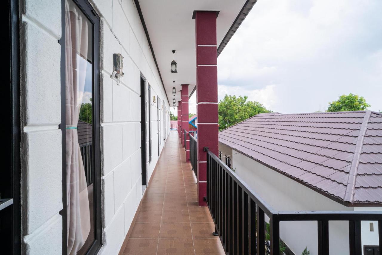 Reddoorz @ Wisma Pangrango Palangkaraya Exterior foto